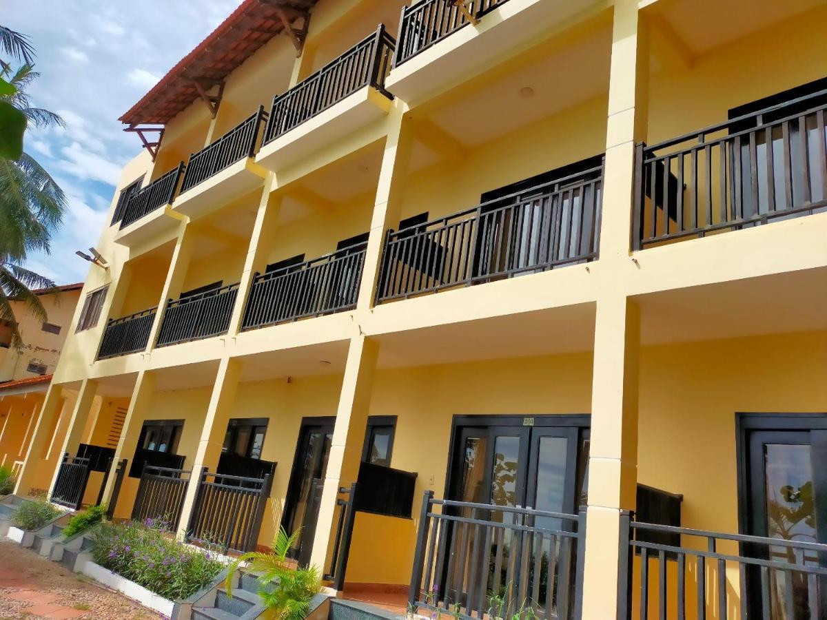 Hon Rom Central Beach Resort Mui Ne Exterior photo