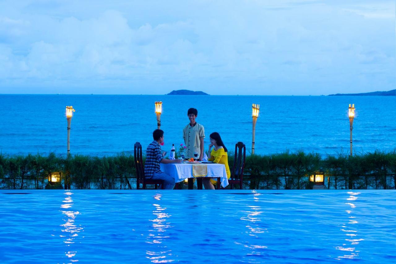 Hon Rom Central Beach Resort Mui Ne Exterior photo