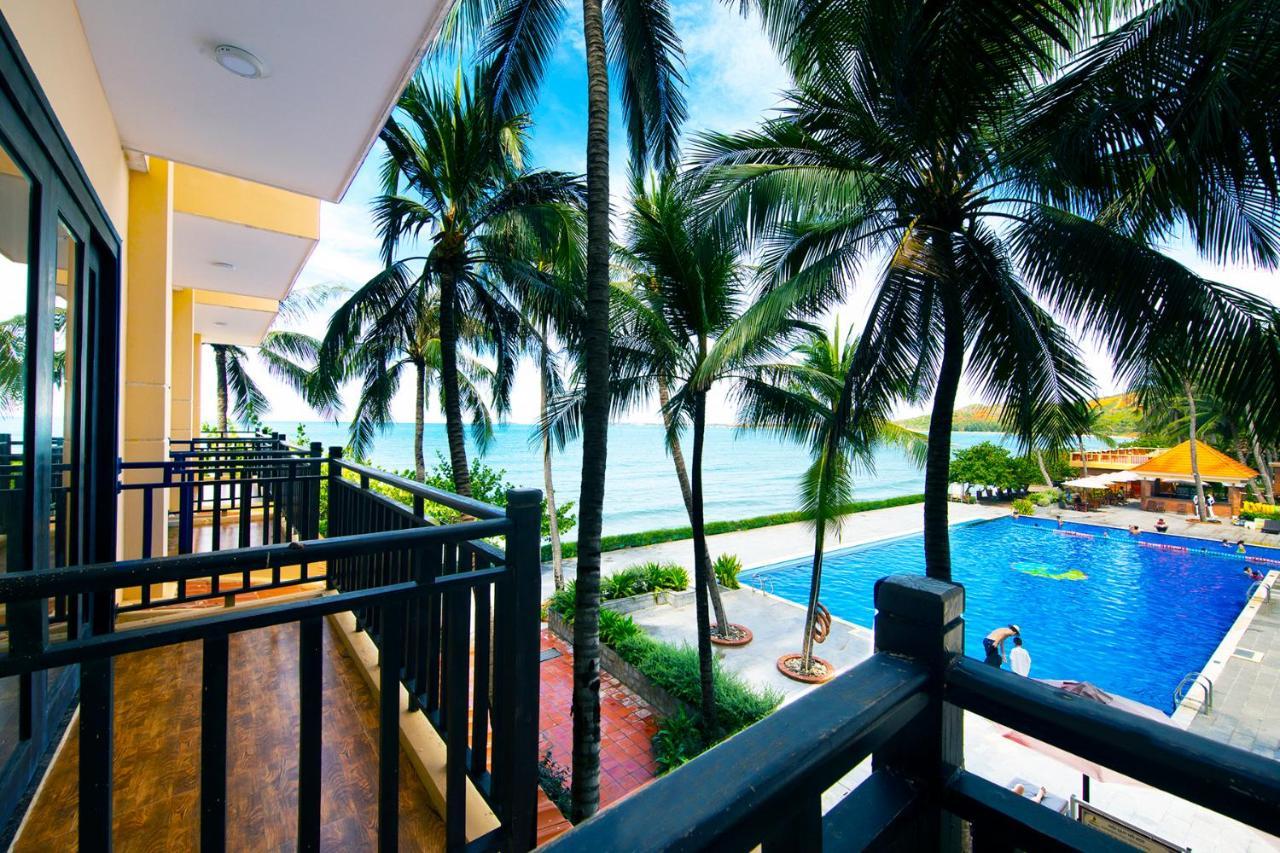 Hon Rom Central Beach Resort Mui Ne Exterior photo